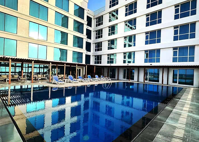 Sur Grand Hotel
